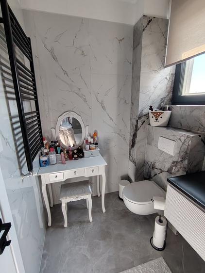 Duplex cu 4 camere cu Canalizare în Fundeni