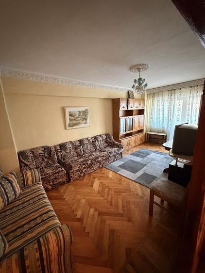 Apartament cu 2 camere decomandat în Exterior Vest