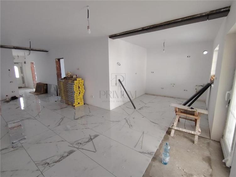 Duplex cu 3 camere cu Teren 323 Mp în Moșnița Nouă