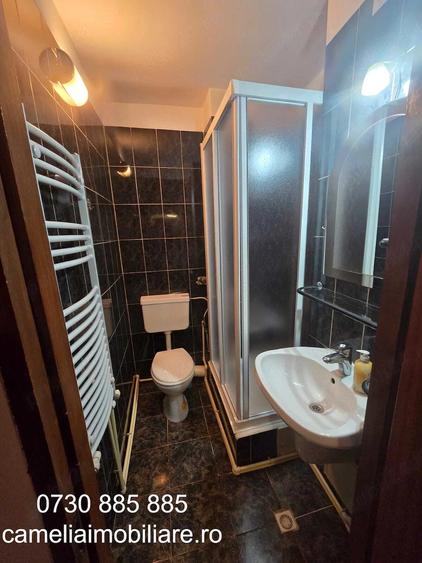 Apartament cu 4 camere semidecomandat în Gorjului