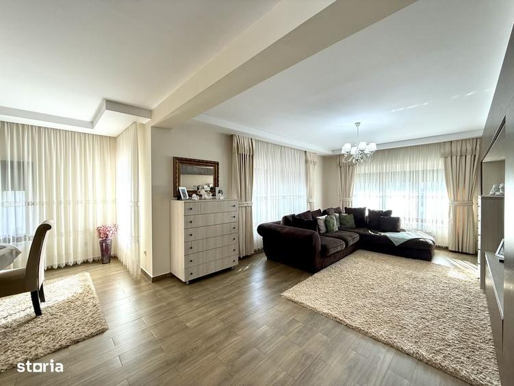 Casă cu 4 camere cu Teren 250 Mp în Crișeni