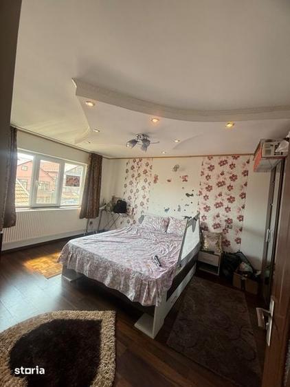 Apartament de vanzare - 4