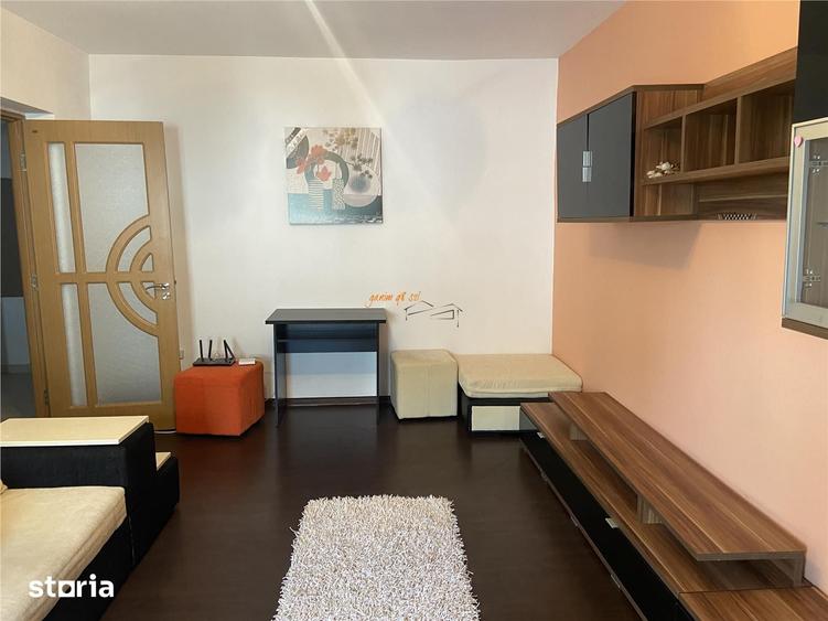 Apartament cu 2 camere decomandat în Ultracentral