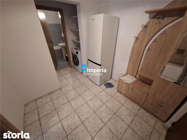 Apartament cu 2 camere decomandat în Galata