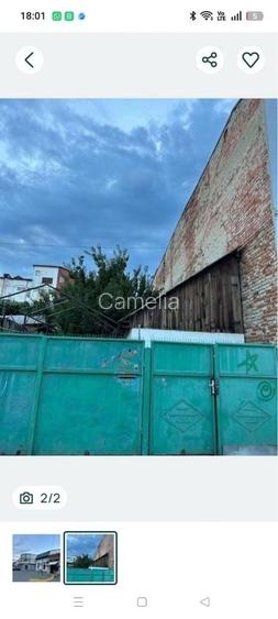 Vand spatiu comercial + casa