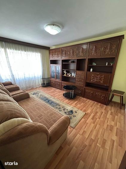 Apartament cu 3 camere decomandat în Ultracentral