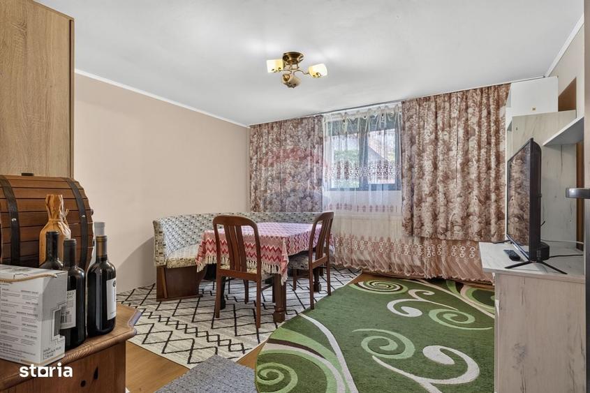 Casă cu 3 camere în Aradul Nou