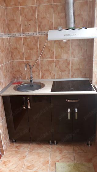 Apartament cu 2 camere decomandat în Calafat