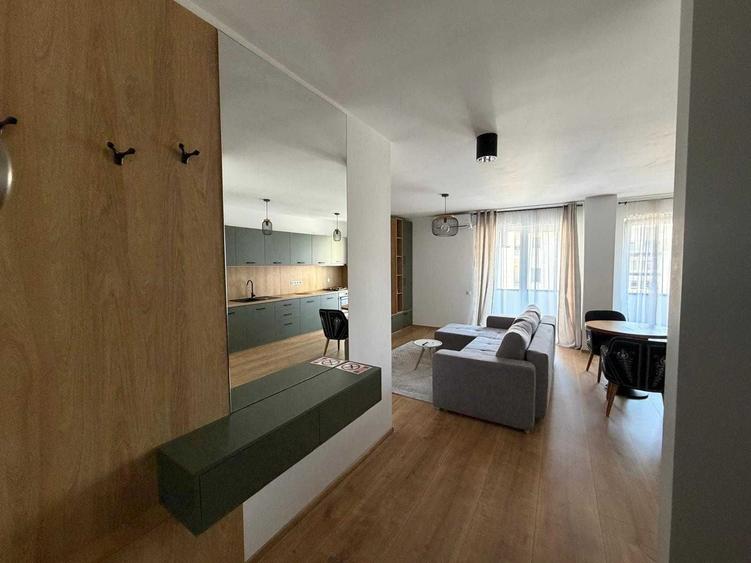 Apartament cu 2 camere decomandat în Florești