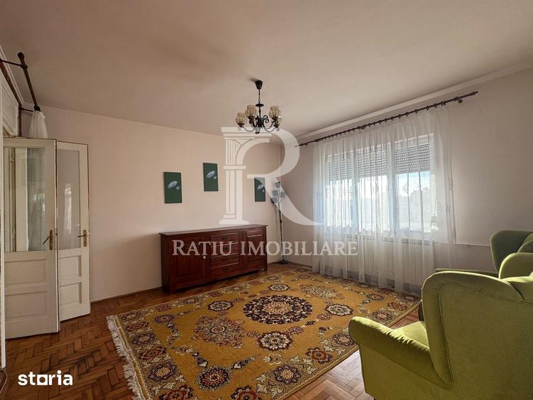 Apartament cu 3 camere în Ultracentral