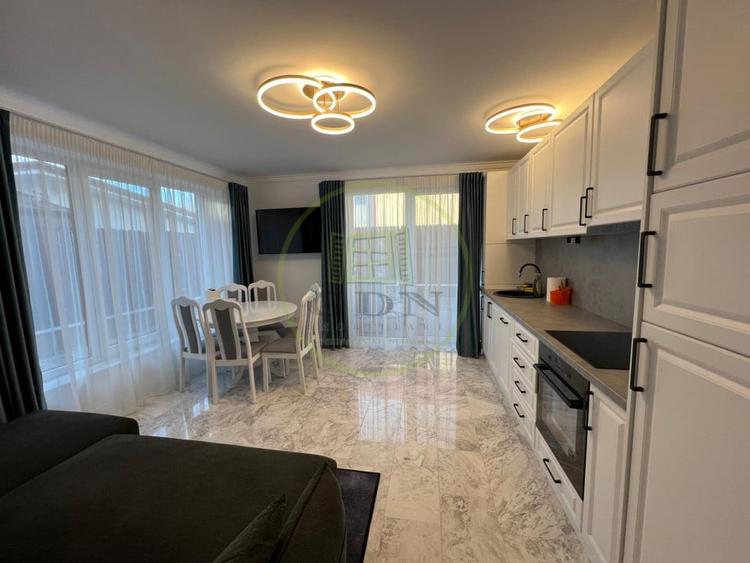 Duplex cu 4 camere cu Canalizare în Florești