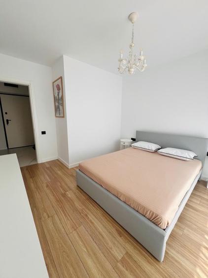 Apartament cu 2 camere decomandat în Theodor Pallady