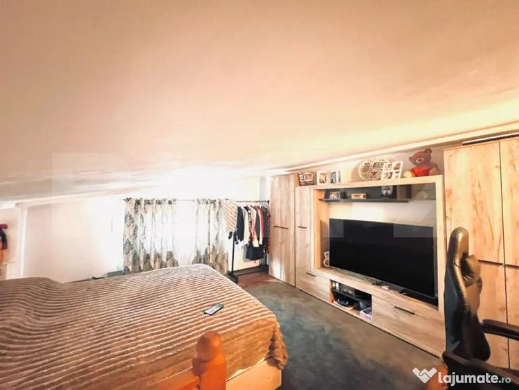 Apartament cu 2 camere semidecomandat în Valea Adâncă