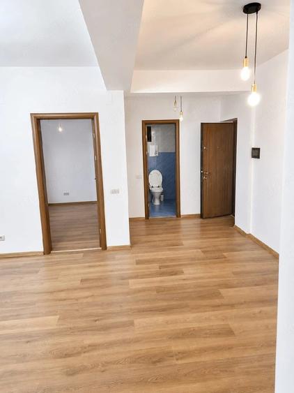 Spațiu comercial, de 60 mp, în Central