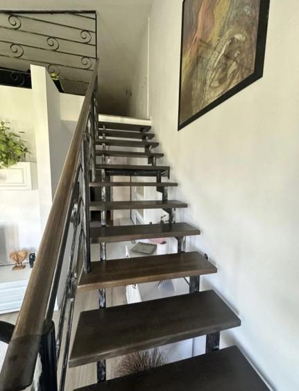 Apartament cu 4 camere decomandat în Plopilor