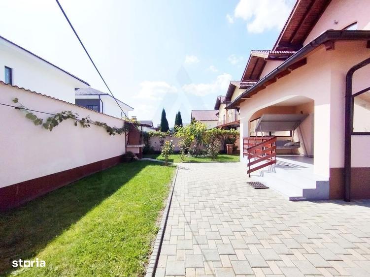 Casă cu 4 camere cu Teren 500 Mp în Central