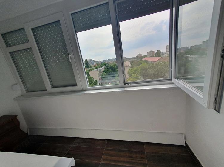 Apartament cu 2 camere decomandat în Torontalului