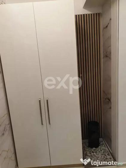 Apartament cu 2 camere decomandat în Giroc