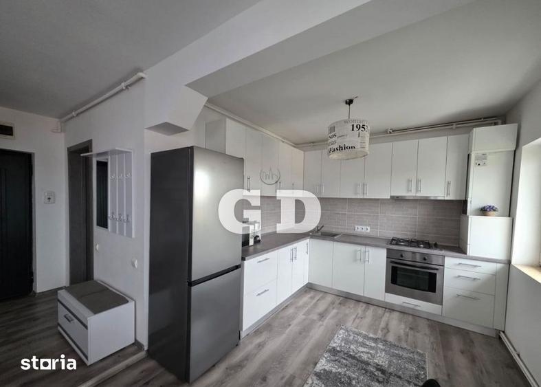 Apartament cu 3 camere decomandat, mobilat în Vasile Aaron