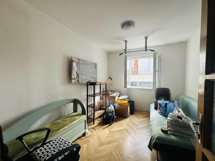 Apartament cu 4 camere decomandat, mobilat în Mănăștur