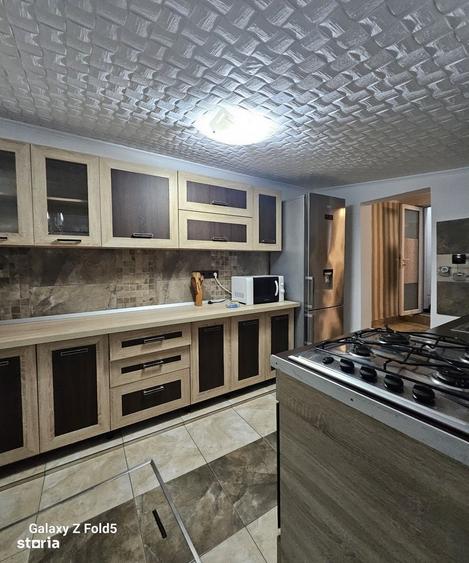 Casă cu 3 camere în Central