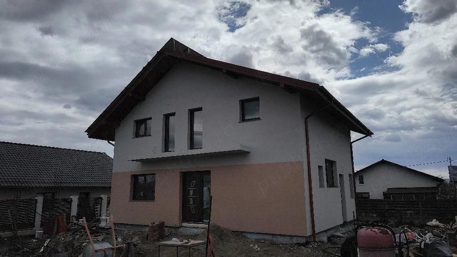 Casă cu 3 camere cu Teren 415 Mp în Proselnici