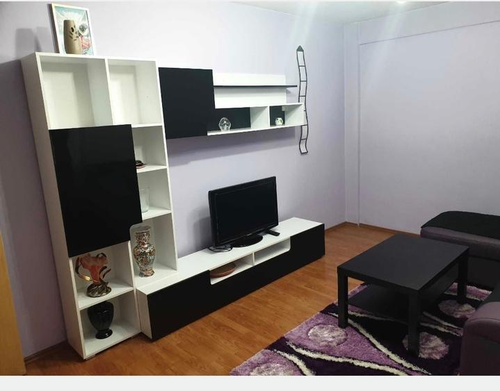 Apartament cu 2 camere decomandat în Colentina