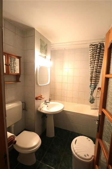 Apartament 2 camere , zona Aradului - 10