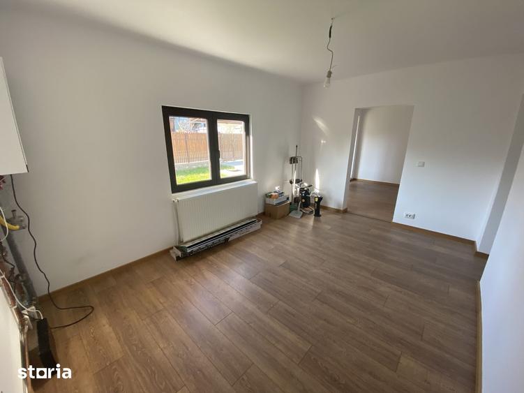 Casă cu 4 camere cu Teren 529 Mp în Central