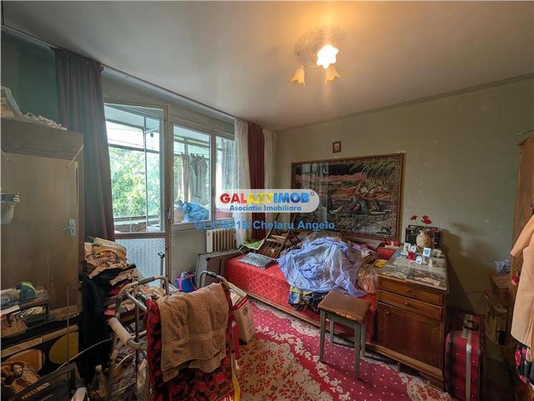 Drumul Taberei,ap. 3 camere, decomandat, etaj 2 din bloc cu 4 etaje - 7