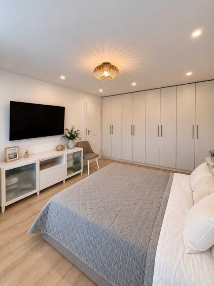 Apartament cu 2 camere decomandat în Între Lacuri