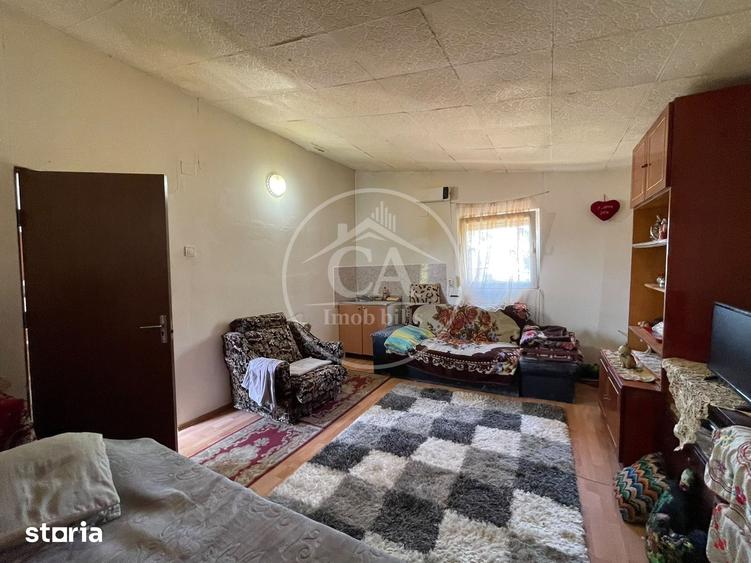 Casă cu 2 camere decomandat cu Teren 300 Mp în Husasău de Tinca