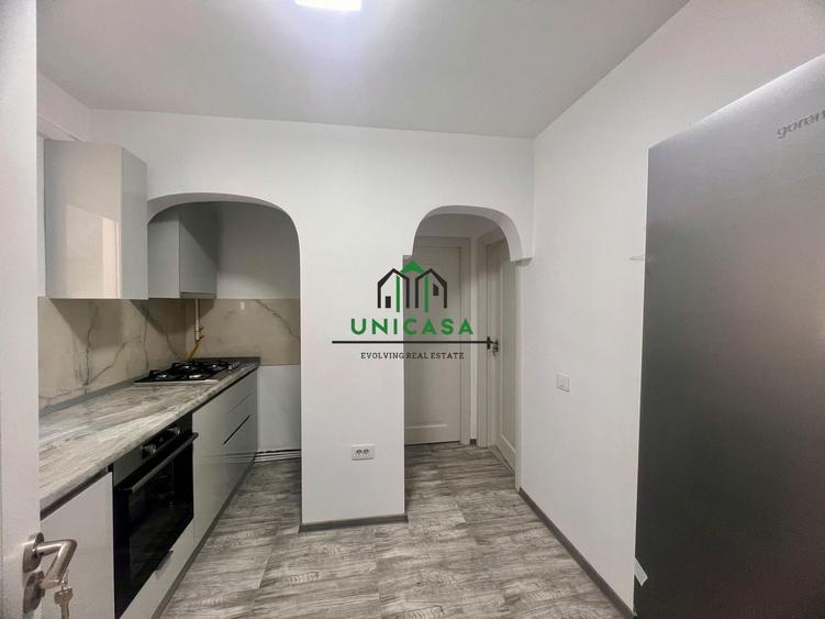 Apartament cu 3 camere semidecomandat în Traian