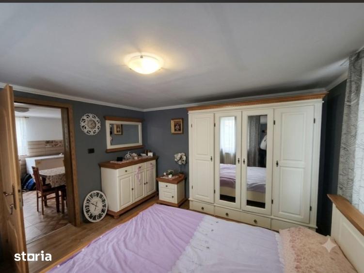 Casă cu 2 camere cu Teren 320 Mp în Central