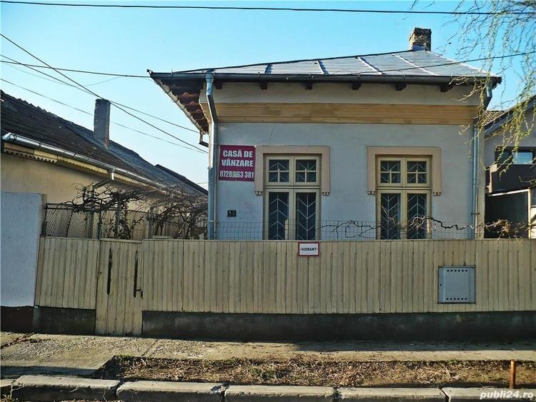 Casă cu 4 camere în Central