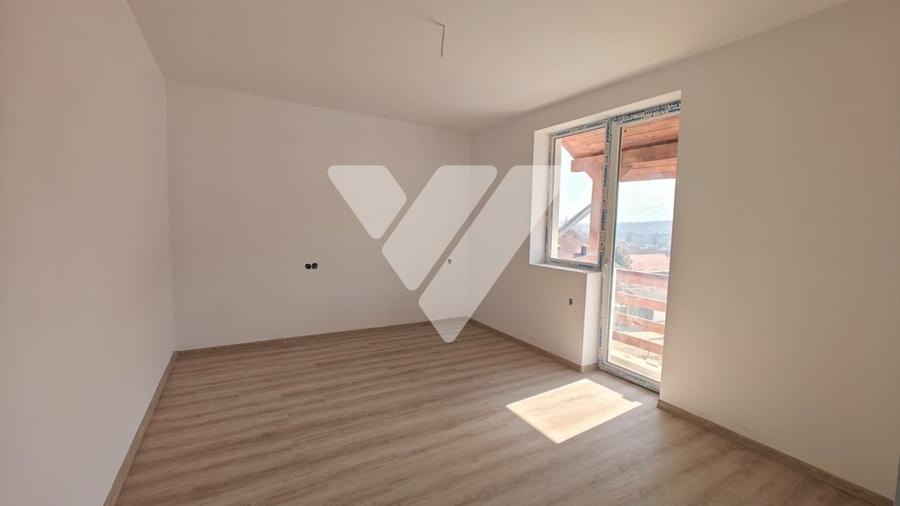 Duplex cu 5 camere cu Canalizare în Cisnădie