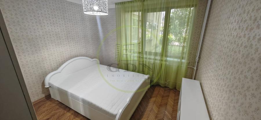 Apartament cu 2 camere semidecomandat, mobilat în Siloz