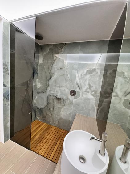 Apartament cu 3 camere decomandat în Voluntari