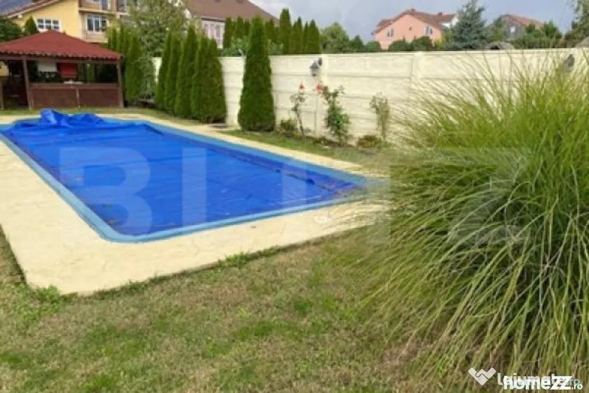 Casă cu 3 camere cu Teren 1445 Mp în Central