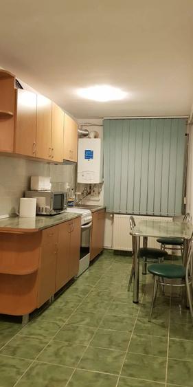 Garsonieră decomandată în Central