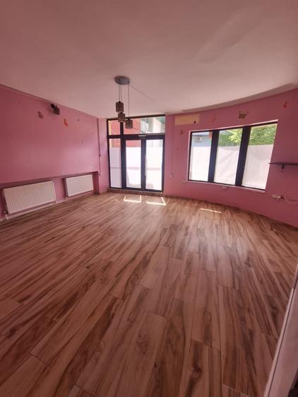 Spațiu comercial, de 99 mp, în Tomis Nord