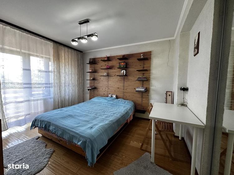 Casă cu 4 camere în Cheia