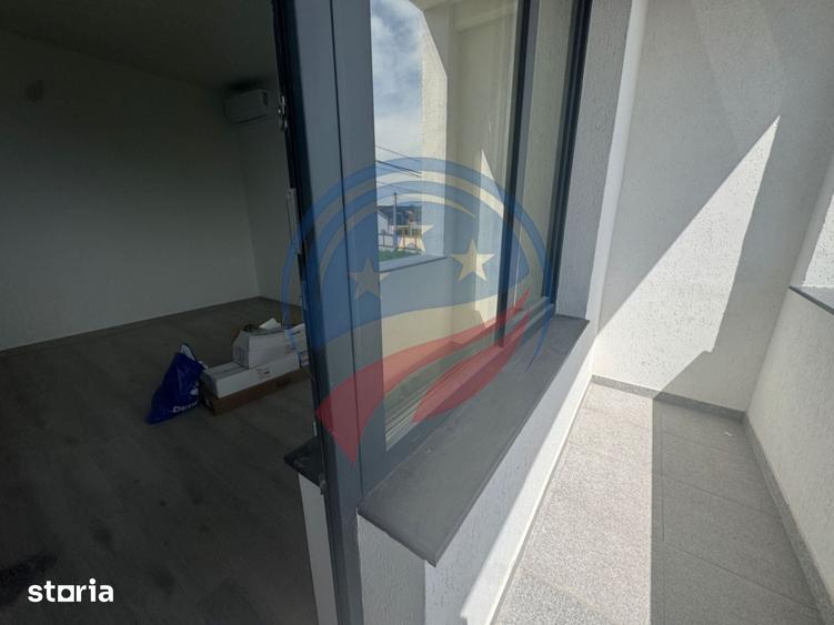 Casă cu 5 camere cu Teren 475 Mp în Podari