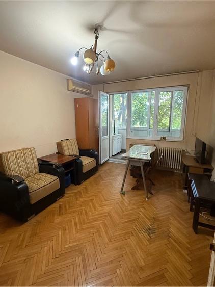 inchiriez apartament 2 camere - 1