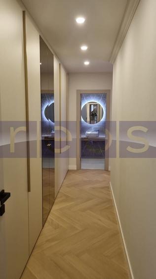 Apartament cu 4 camere în Pipera