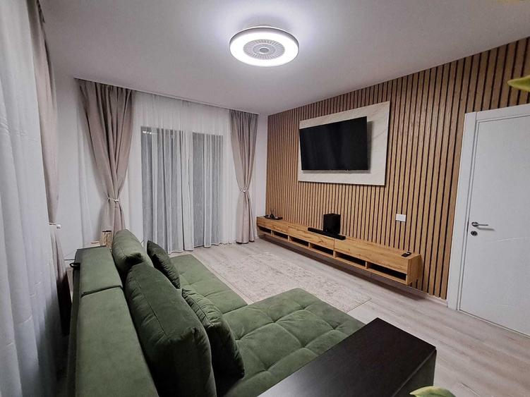 Apartament cu 2 camere decomandat în Cristian