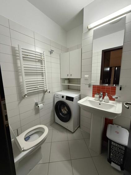 Apartament cu 2 camere decomandat în Berceni