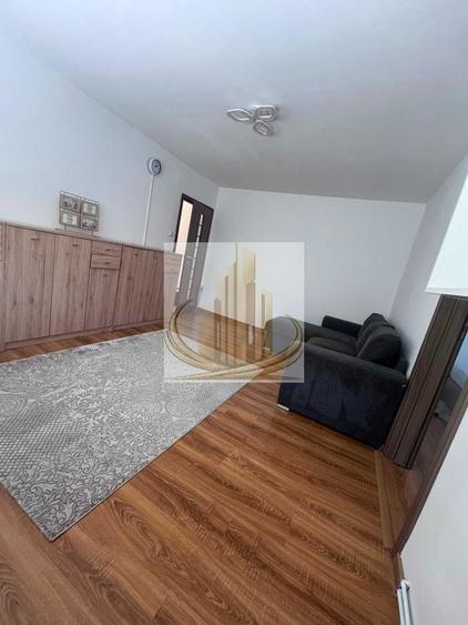 Apartament cu 3 camere semidecomandat, mobilat în Iosefin