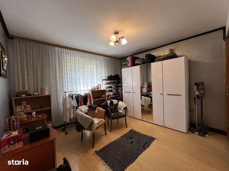 Casă cu 4 camere în Valea Oltului