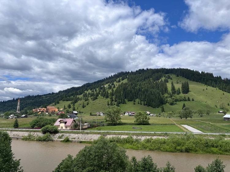 Teren de 5000 mp, în Dorna-Arini